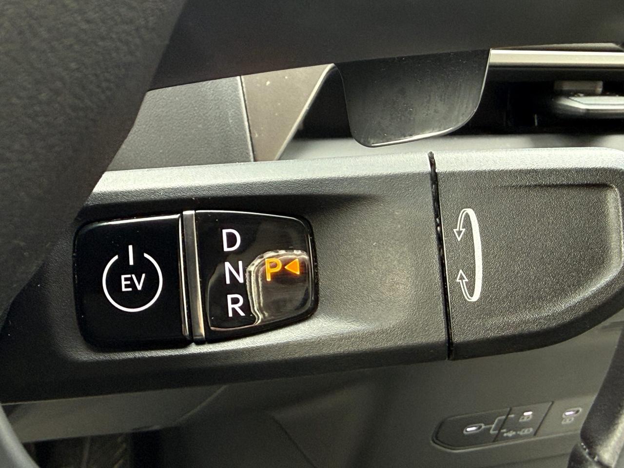 2024 Kia EV9 LAND   AWD   ONE OWNER   NO ACCIDENT Photo