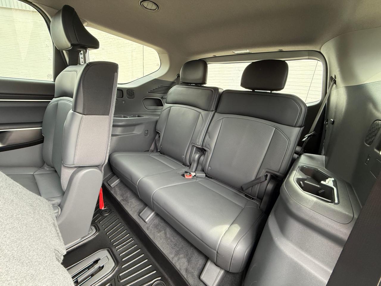 2024 Kia EV9 LAND   AWD   ONE OWNER   NO ACCIDENT Photo