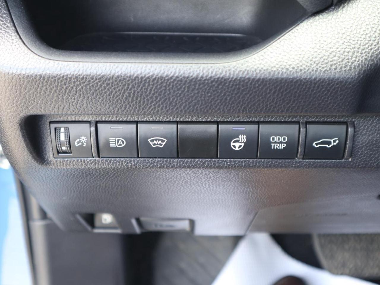 2024 Toyota RAV4 Hybrid HYBRID XSE AWD/ MOONROOF/ JBL AUDIO/DIGITAL MIRROR Photo