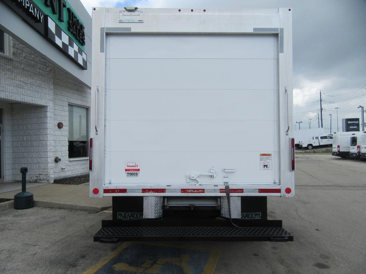 2022 Ford E-450 GAS 14 FT HIGH BOX NEW LOW TEMP REEFER SYSTEM Photo