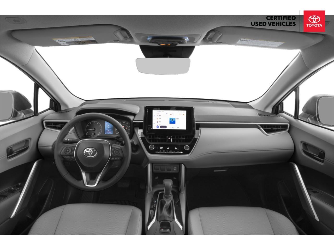 2024 Toyota Corolla Cross LE 4dr All-Wheel Drive Photo4