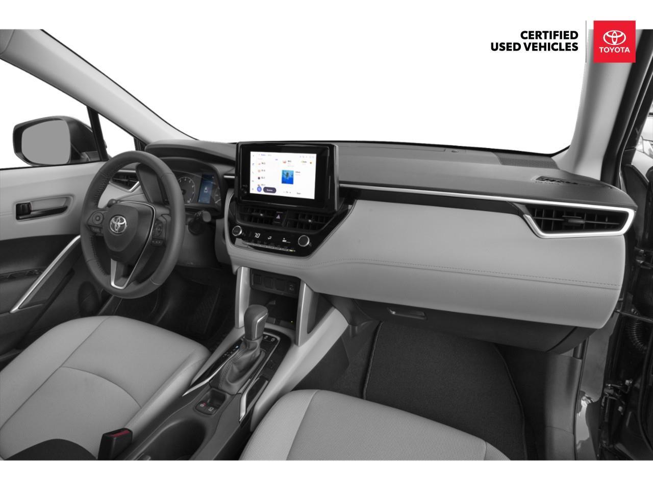 2024 Toyota Corolla Cross LE 4dr All-Wheel Drive Photo