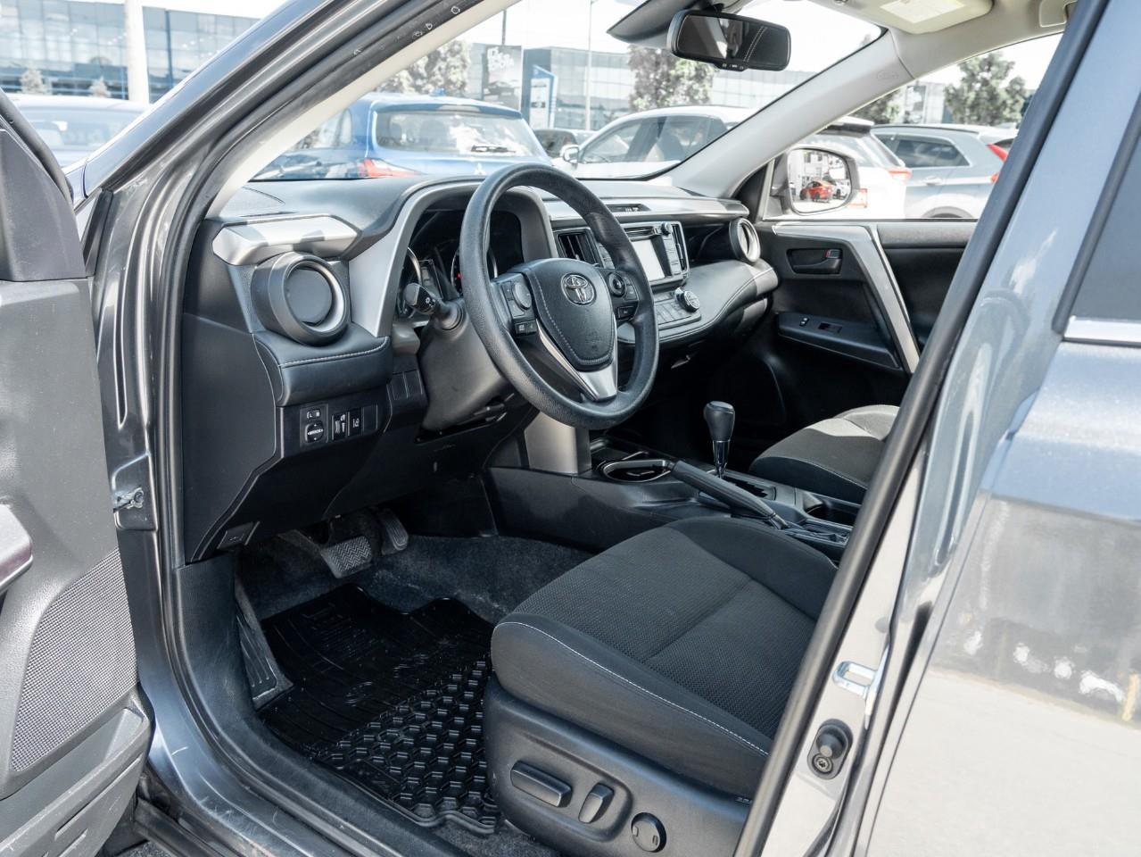 2018 Toyota RAV4 Hybrid LE+ 4dr All-Wheel Drive Photo
