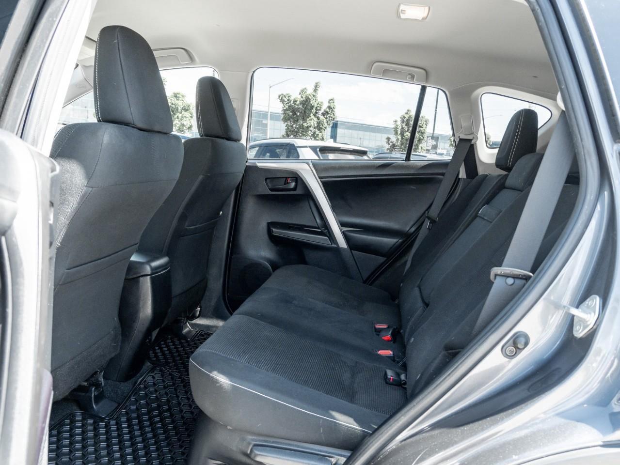 2018 Toyota RAV4 Hybrid LE+ 4dr All-Wheel Drive Photo