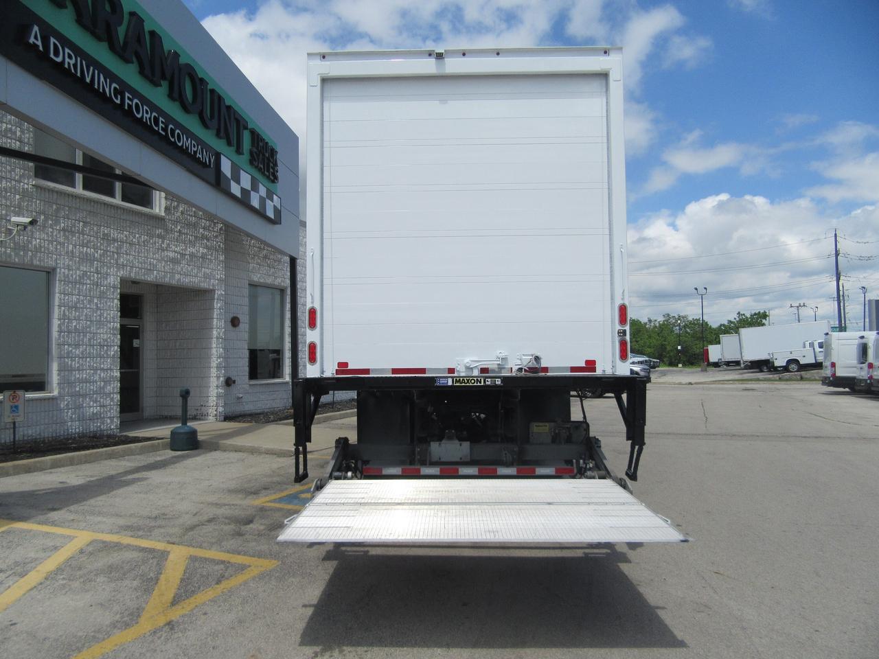 2023 Freightliner M2-106 26FT HIGH & WIDE BOX WITH LARGE POWER LIFTGATE Photo