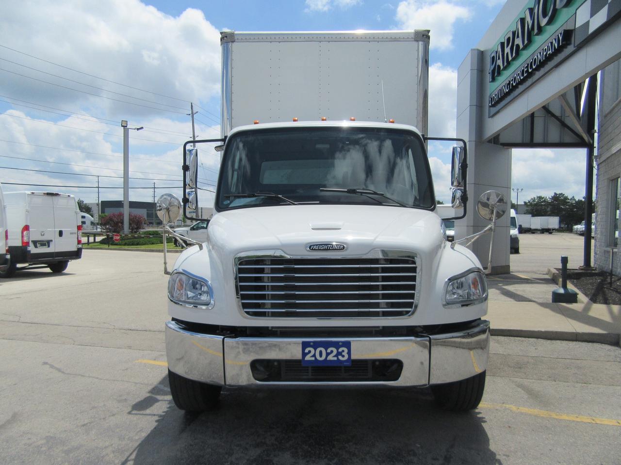 2023 Freightliner M2-106 26FT HIGH & WIDE BOX WITH LARGE POWER LIFTGATE Photo