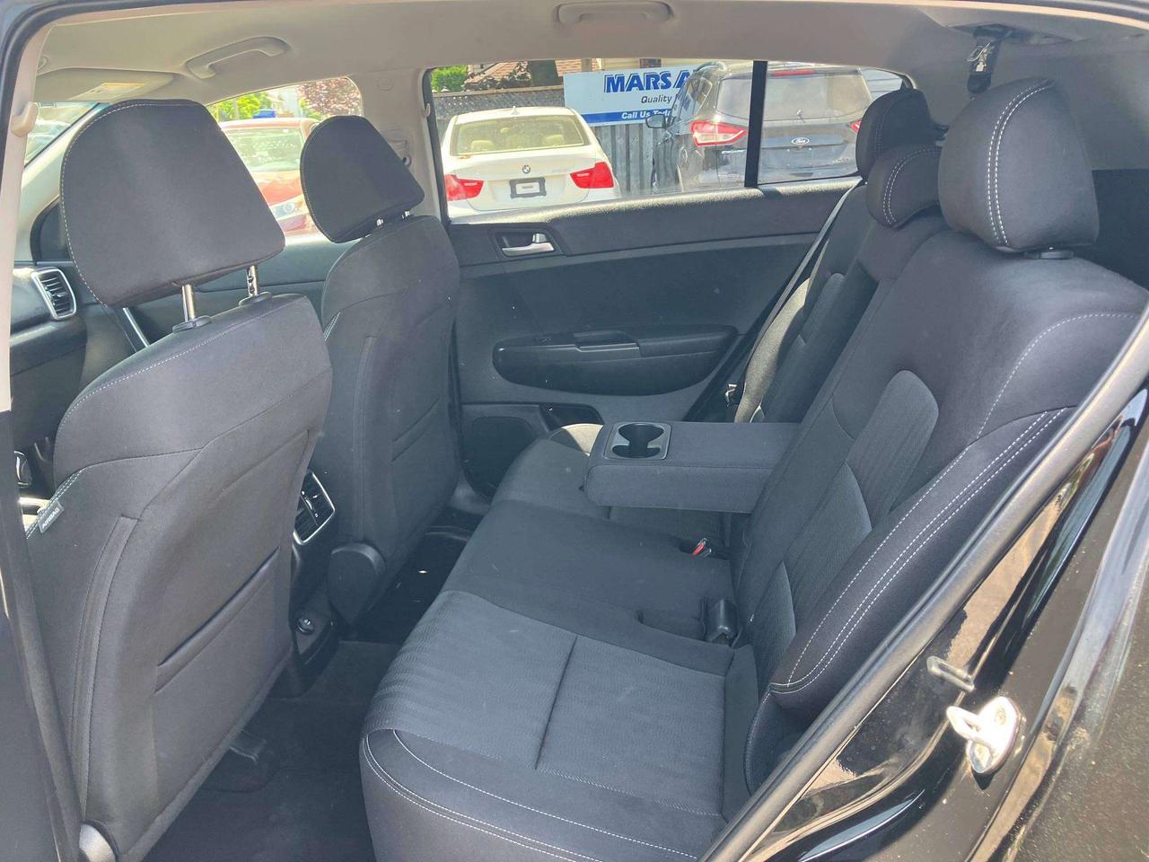 2020 Kia Sportage LX Photo