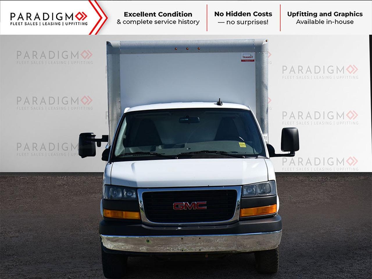 2025 GMC Savana Cargo Van CUBE VAN Photo4
