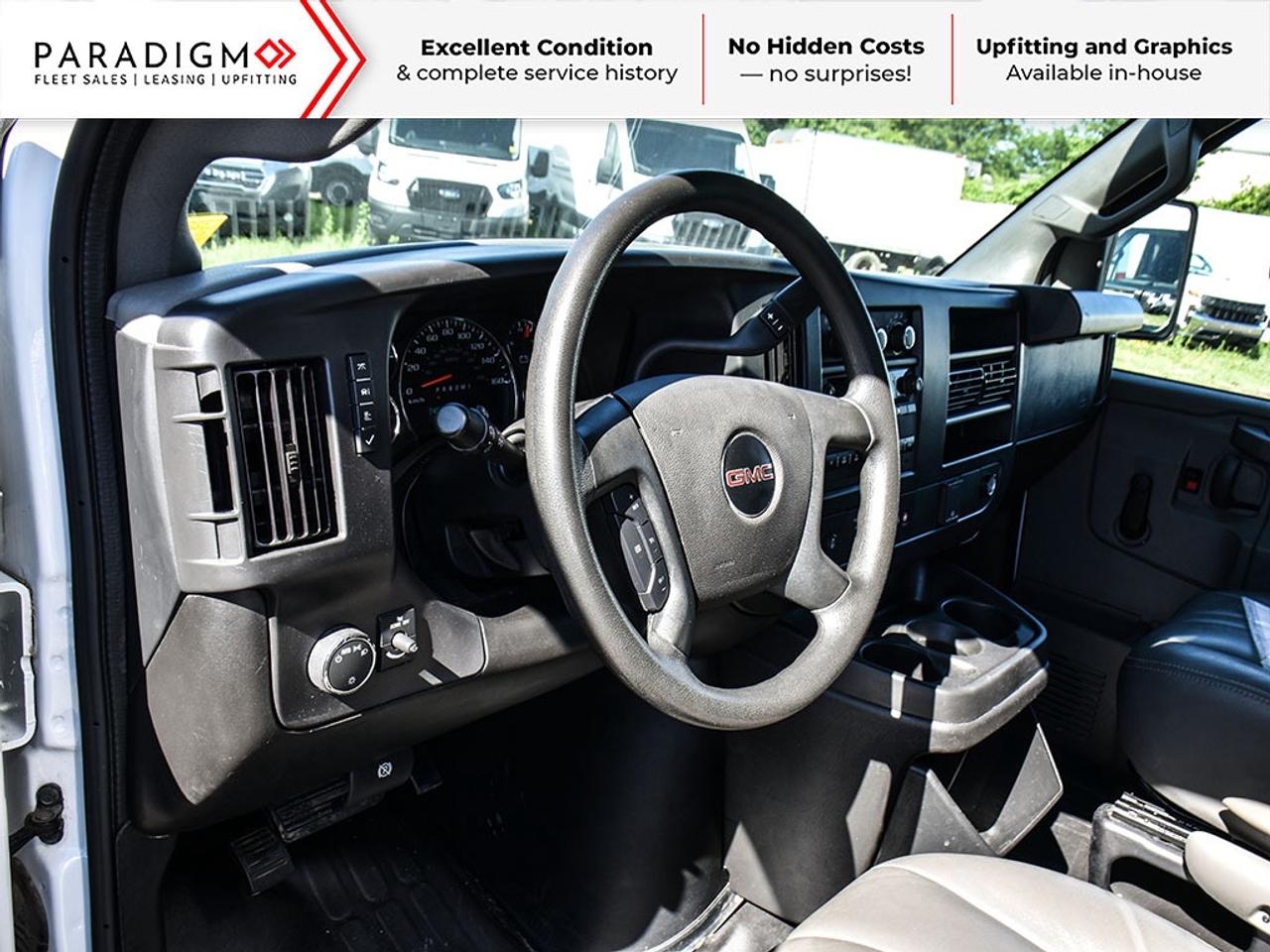 2025 GMC Savana Cargo Van CUBE VAN Photo