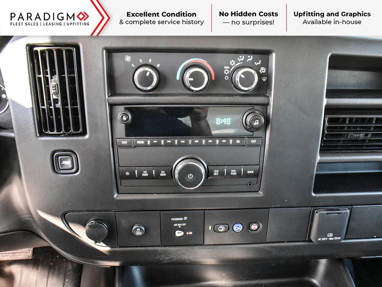 2025 GMC Savana Cargo Van CUBE VAN Photo