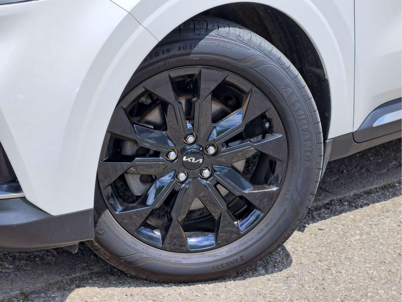 2024 Kia Carnival SX   Surroundview   Cooled Seat   Bose Sound Photo2