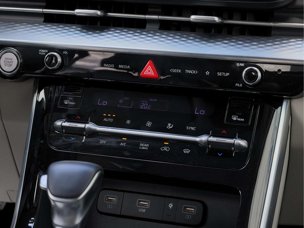 2024 Kia Carnival SX   Surroundview   Cooled Seat   Bose Sound Photo