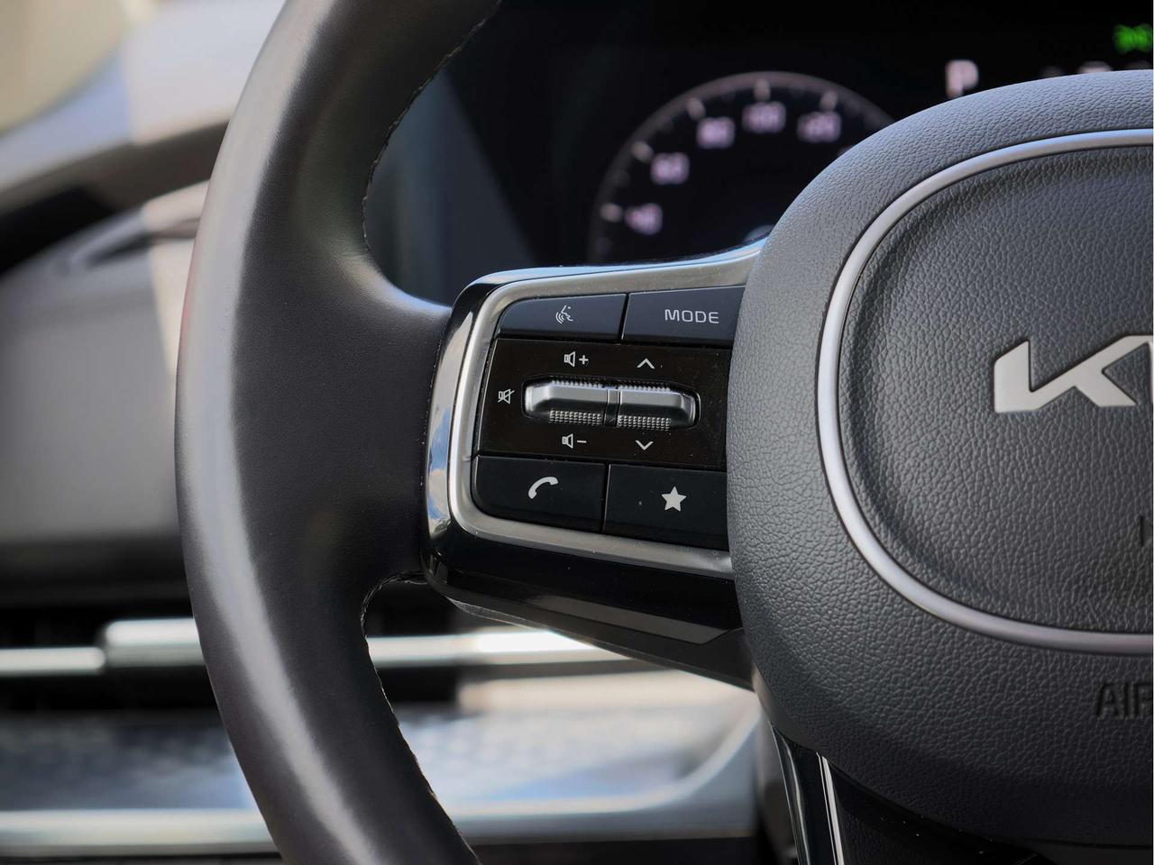 2024 Kia Carnival SX   Surroundview   Cooled Seat   Bose Sound Photo