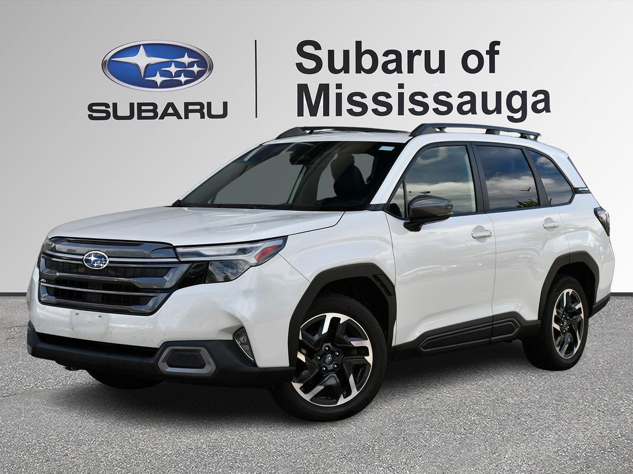 2025 Subaru Forester LIMITED   CLEAN CARFAX   LEATHER   NAVI   CARPLAY Photo