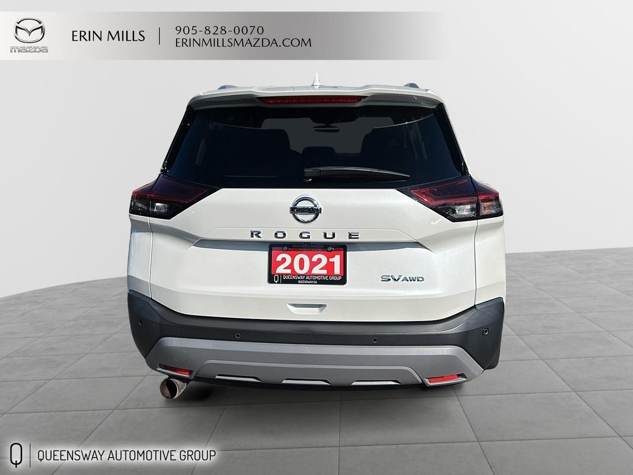 2021 Nissan Rogue SV Photo