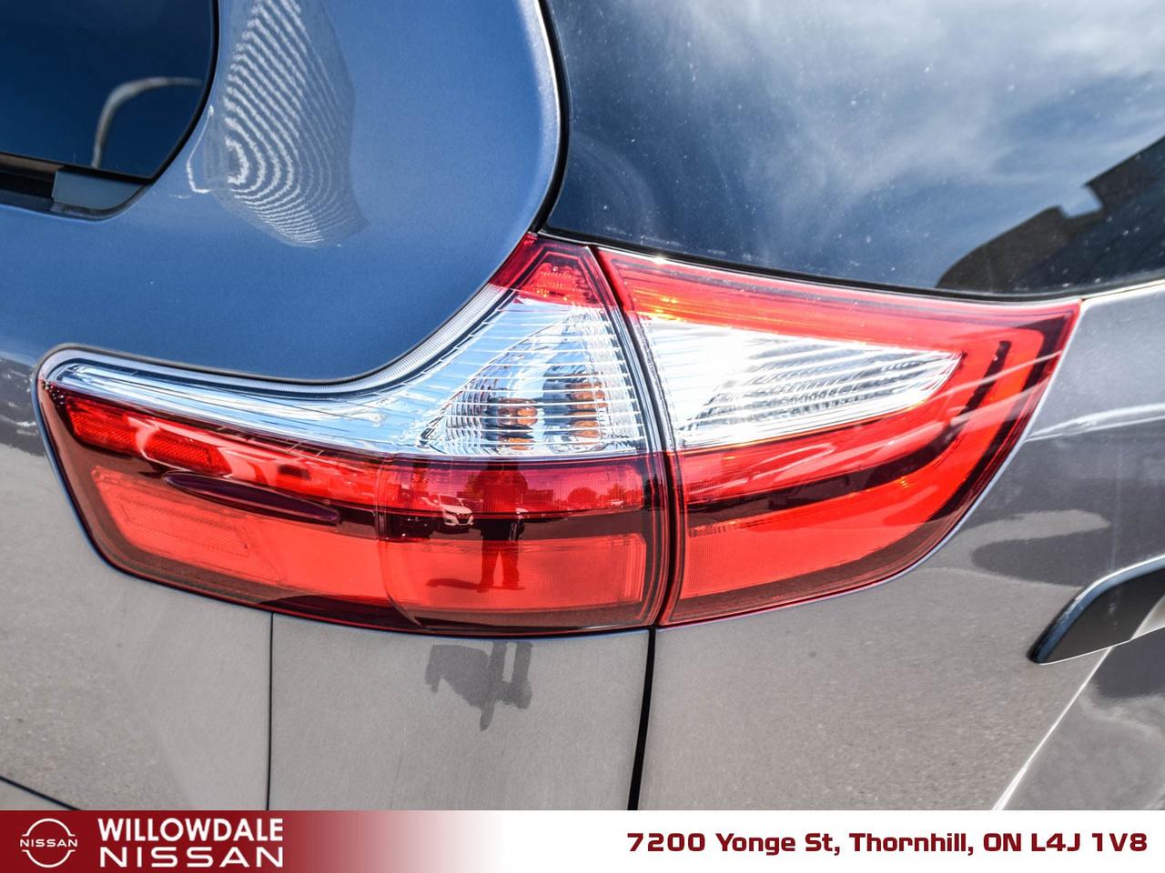 2019 Toyota Sienna 7-Passenger 4dr Front-wheel Drive Passenger Van Photo