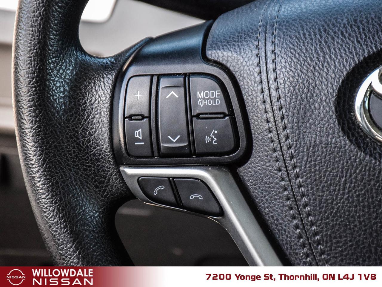 2019 Toyota Sienna 7-Passenger 4dr Front-wheel Drive Passenger Van Photo