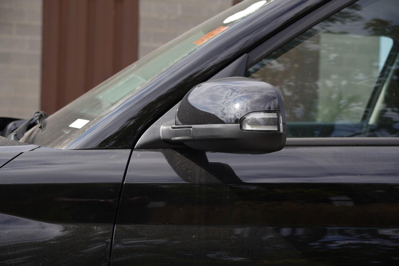 2026 Hyundai Venue Essential IVT Photo3