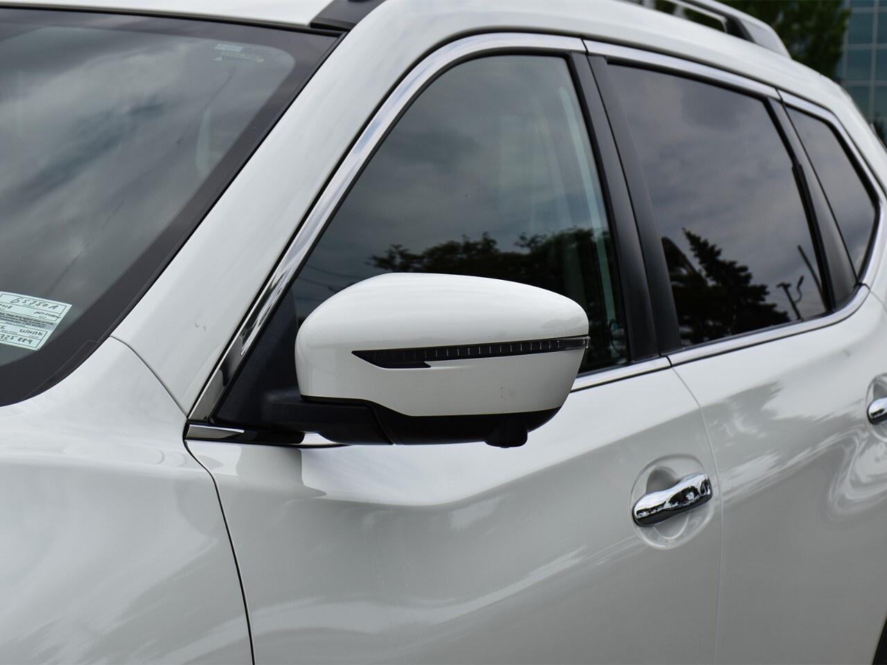 2018 Nissan Rogue SL RESERVE, PRO-PILOT, BOSE AUDIO Photo3