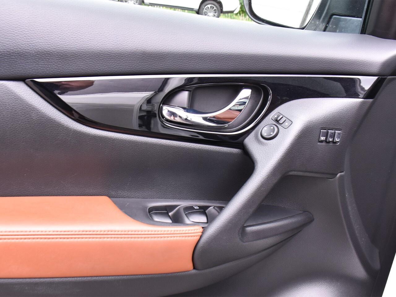 2018 Nissan Rogue SL RESERVE, PRO-PILOT, BOSE AUDIO Photo