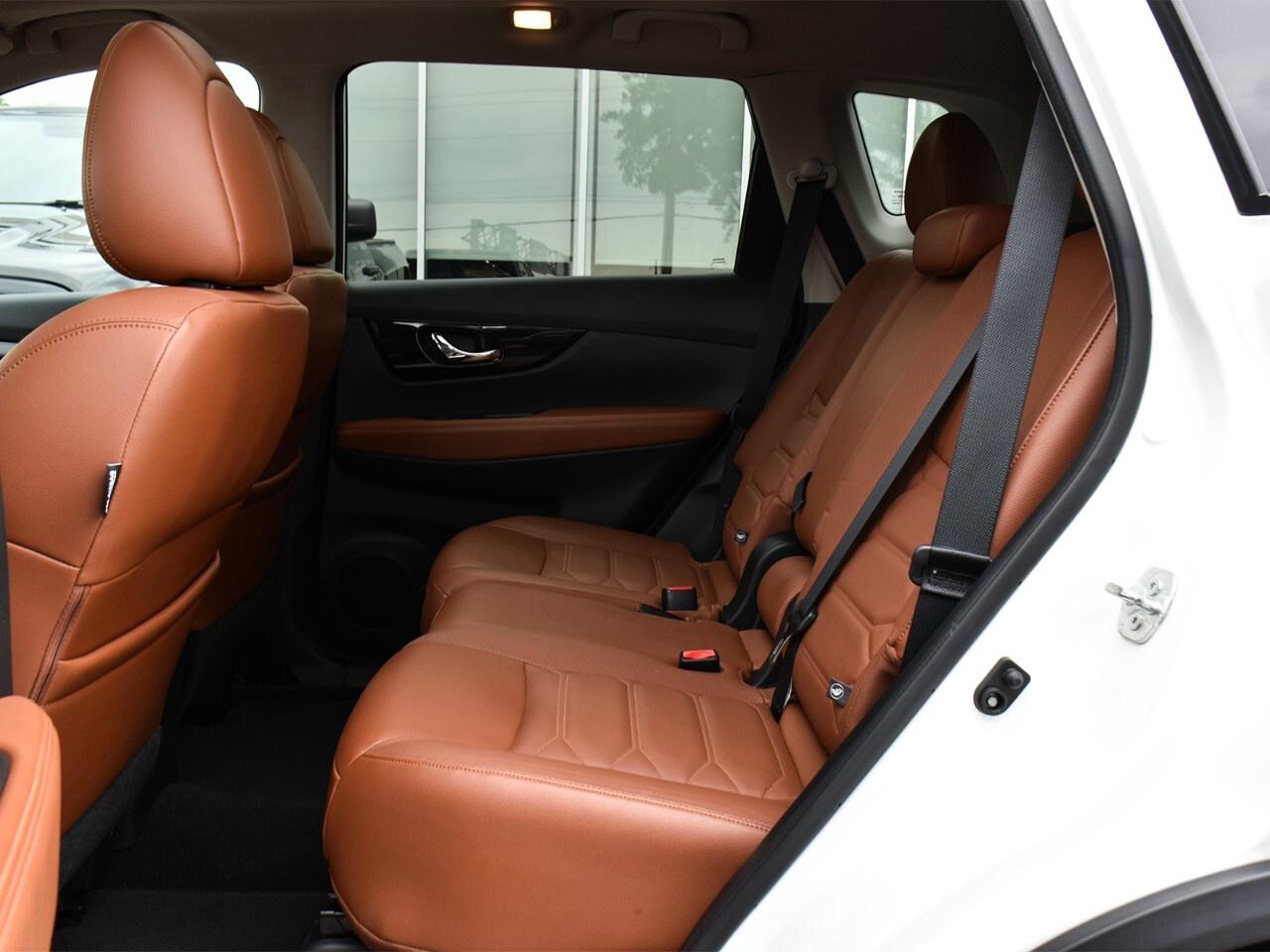 2018 Nissan Rogue SL RESERVE, PRO-PILOT, BOSE AUDIO Photo