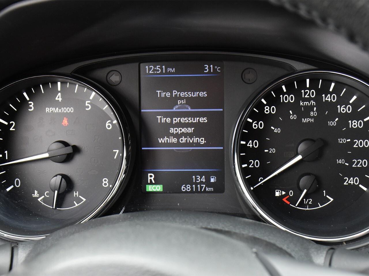 2018 Nissan Rogue SL RESERVE, PRO-PILOT, BOSE AUDIO Photo