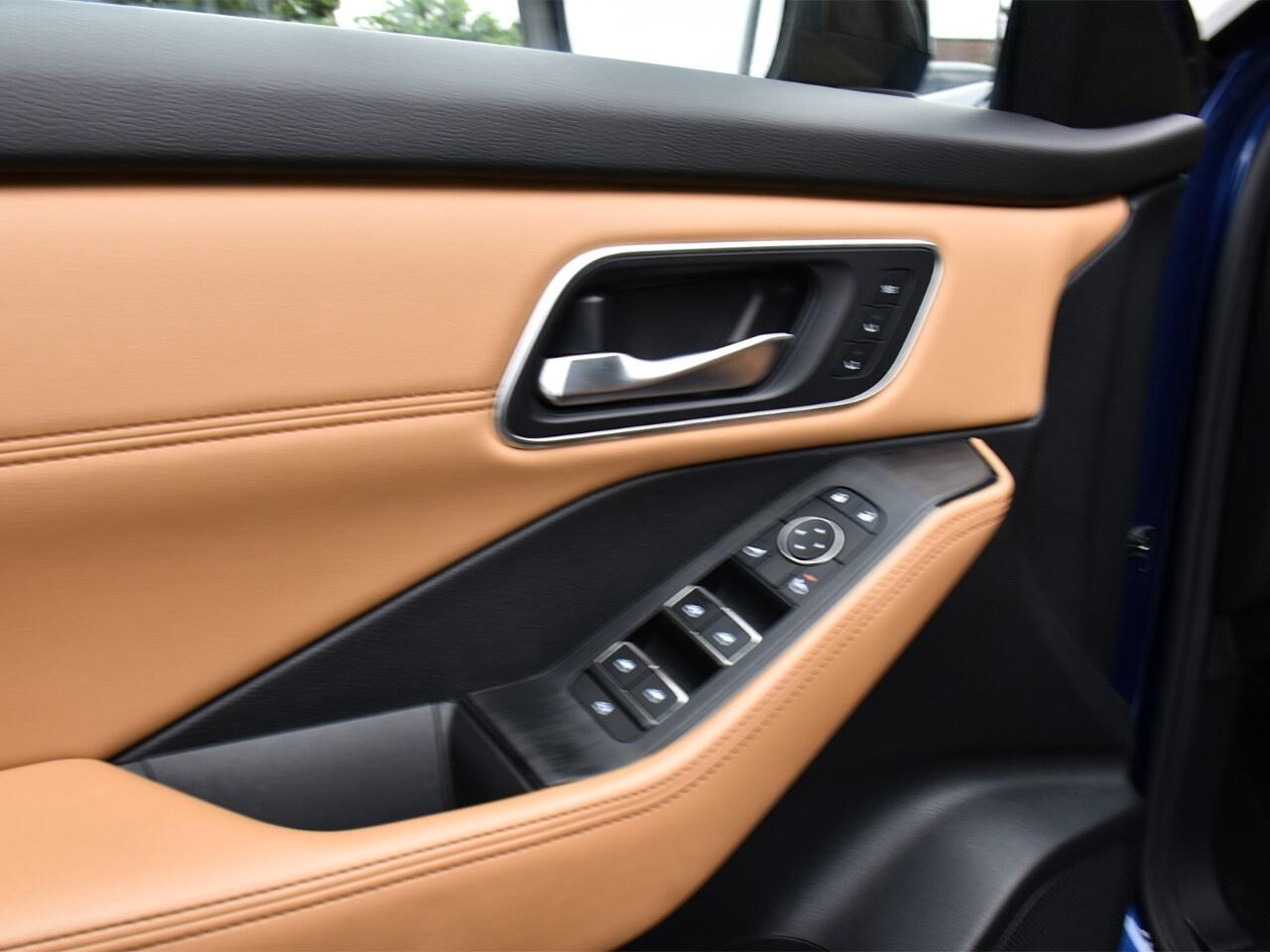 2022 Nissan Rogue FULLY LOADED, BOSE AUDIO, HEADS UP DISPLAY Photo