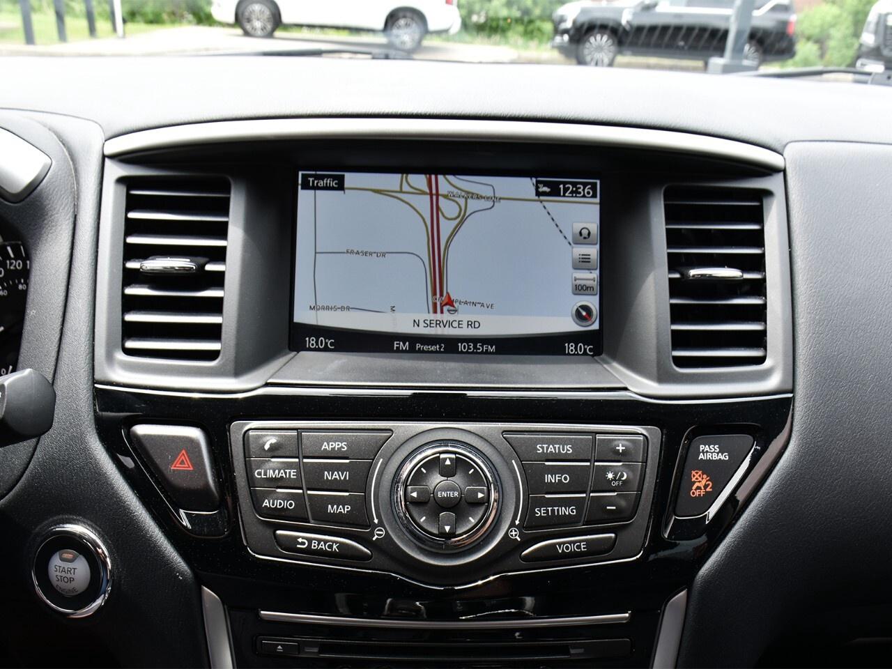 2020 Nissan Pathfinder SV TECH, LOW KMS, GREAT FAMILY VEHICLE Photo