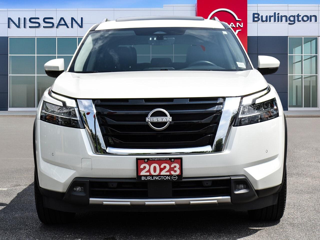 2023 Nissan Pathfinder SL, 8 PASS, DEALER MAINTAINED, EXTENDED WARRANTY Photo