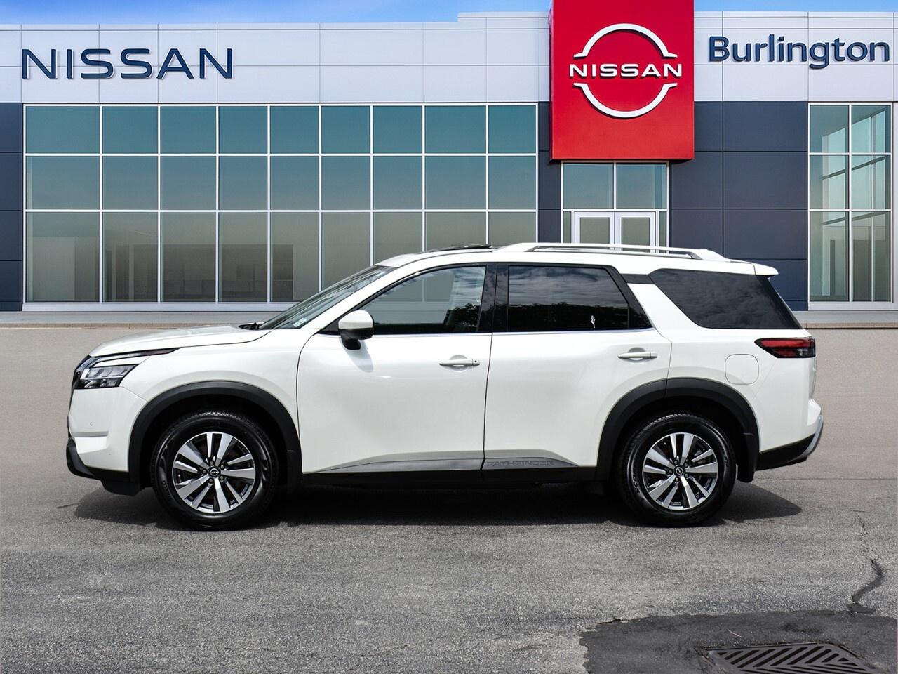 2023 Nissan Pathfinder SL, 8 PASS, DEALER MAINTAINED, EXTENDED WARRANTY Photo