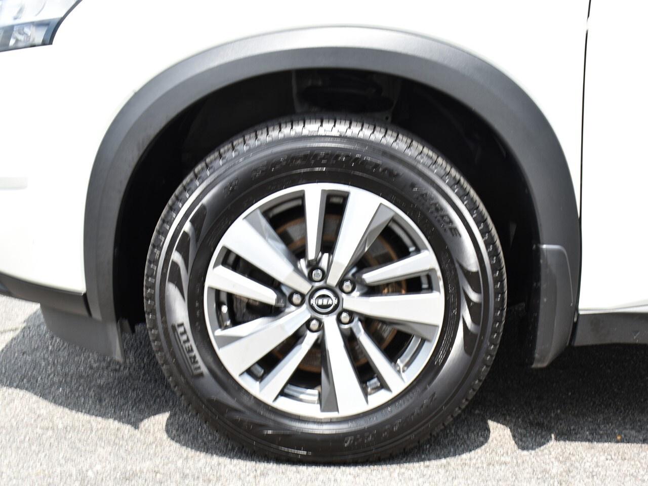 2023 Nissan Pathfinder SL, 8 PASS, DEALER MAINTAINED, EXTENDED WARRANTY Photo