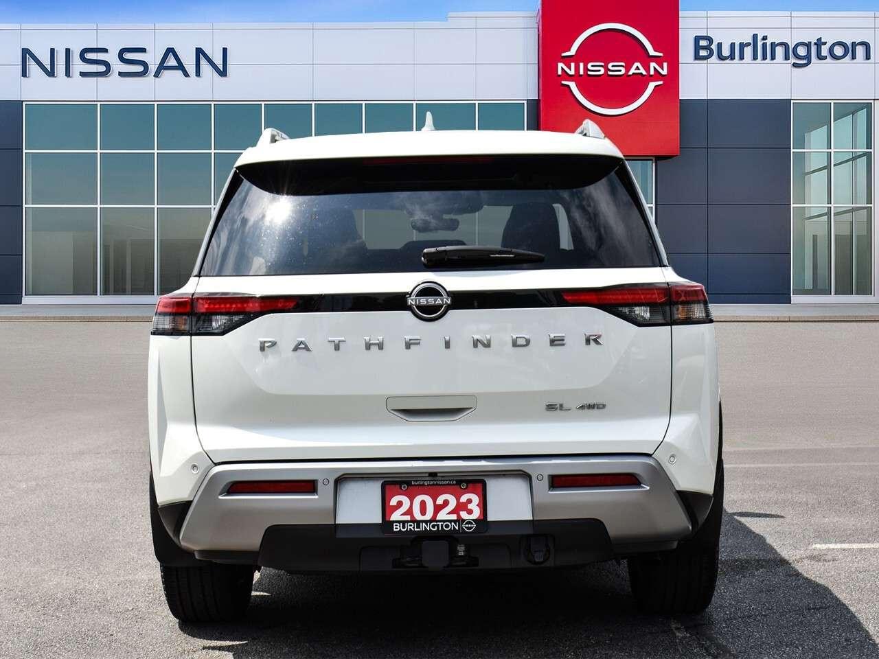 2023 Nissan Pathfinder SL, 8 PASS, DEALER MAINTAINED, EXTENDED WARRANTY Photo