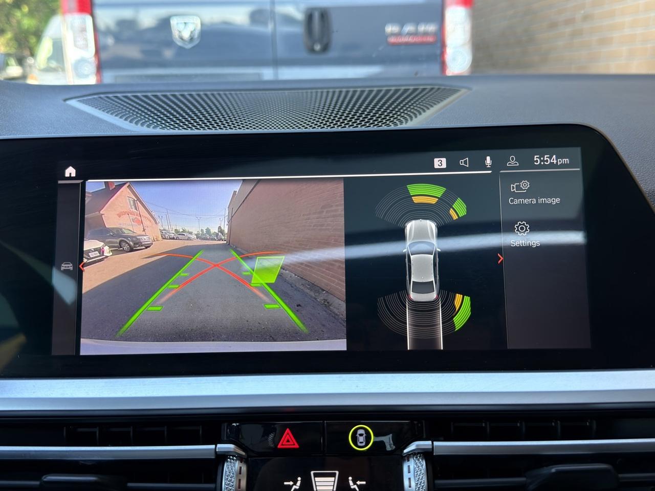 2020 BMW 3 Series 330I X DRIVE Pearl White Digital Dash   Navi   Dri Photo