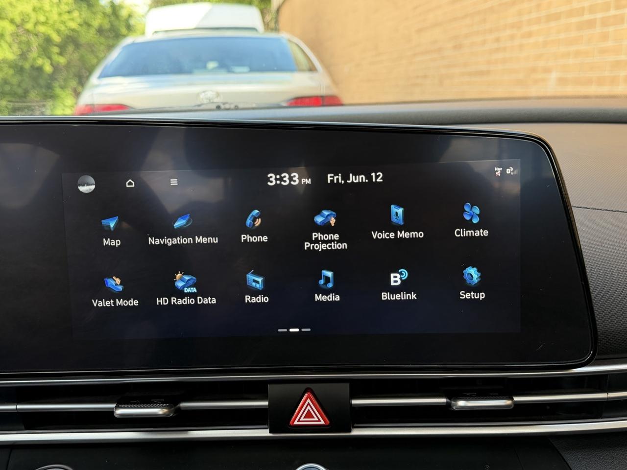 2023 Hyundai Elantra Preferred w/Tech   Sunroof   Navi   Driver Assist Photo