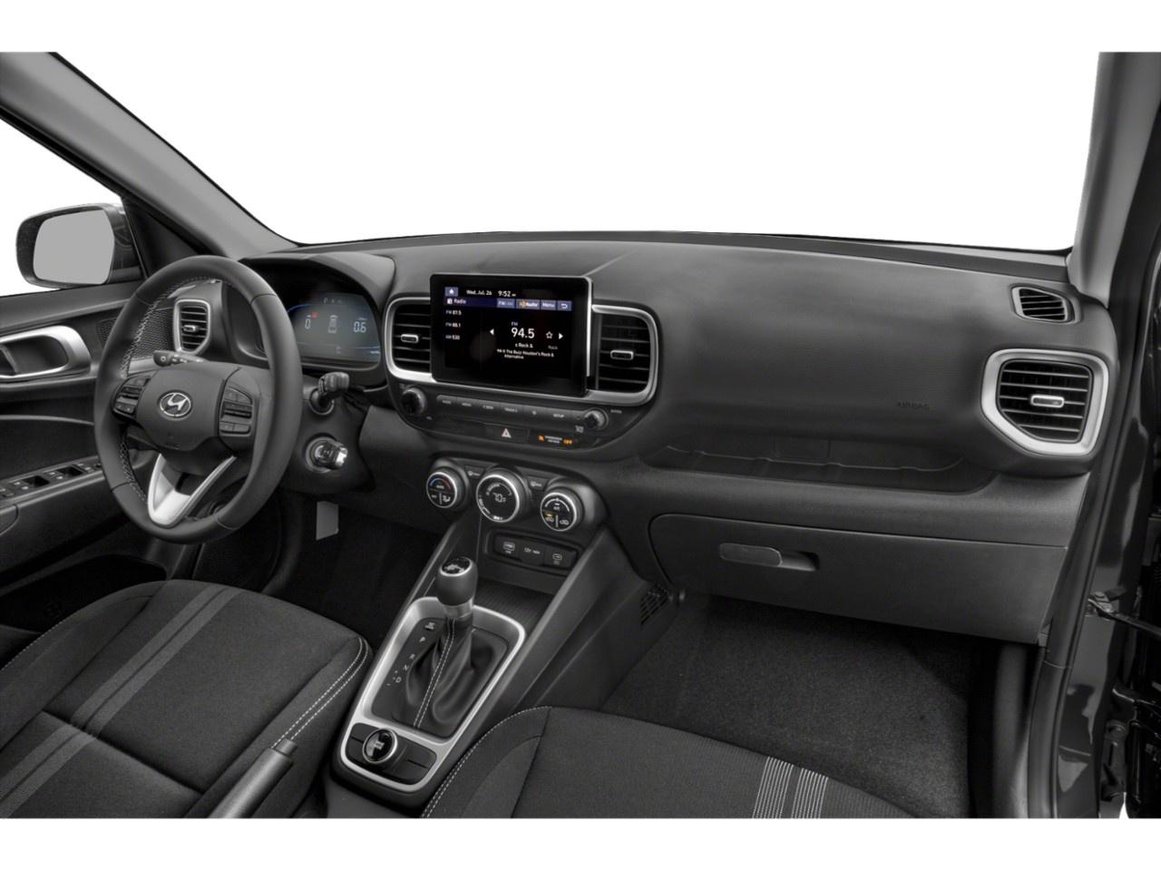 2024 Hyundai Venue Preferred IVT Photo