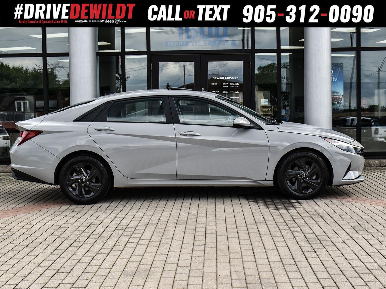 2021 Hyundai Elantra PREFFERED   SUNROOF   HEATED SEATS Photo