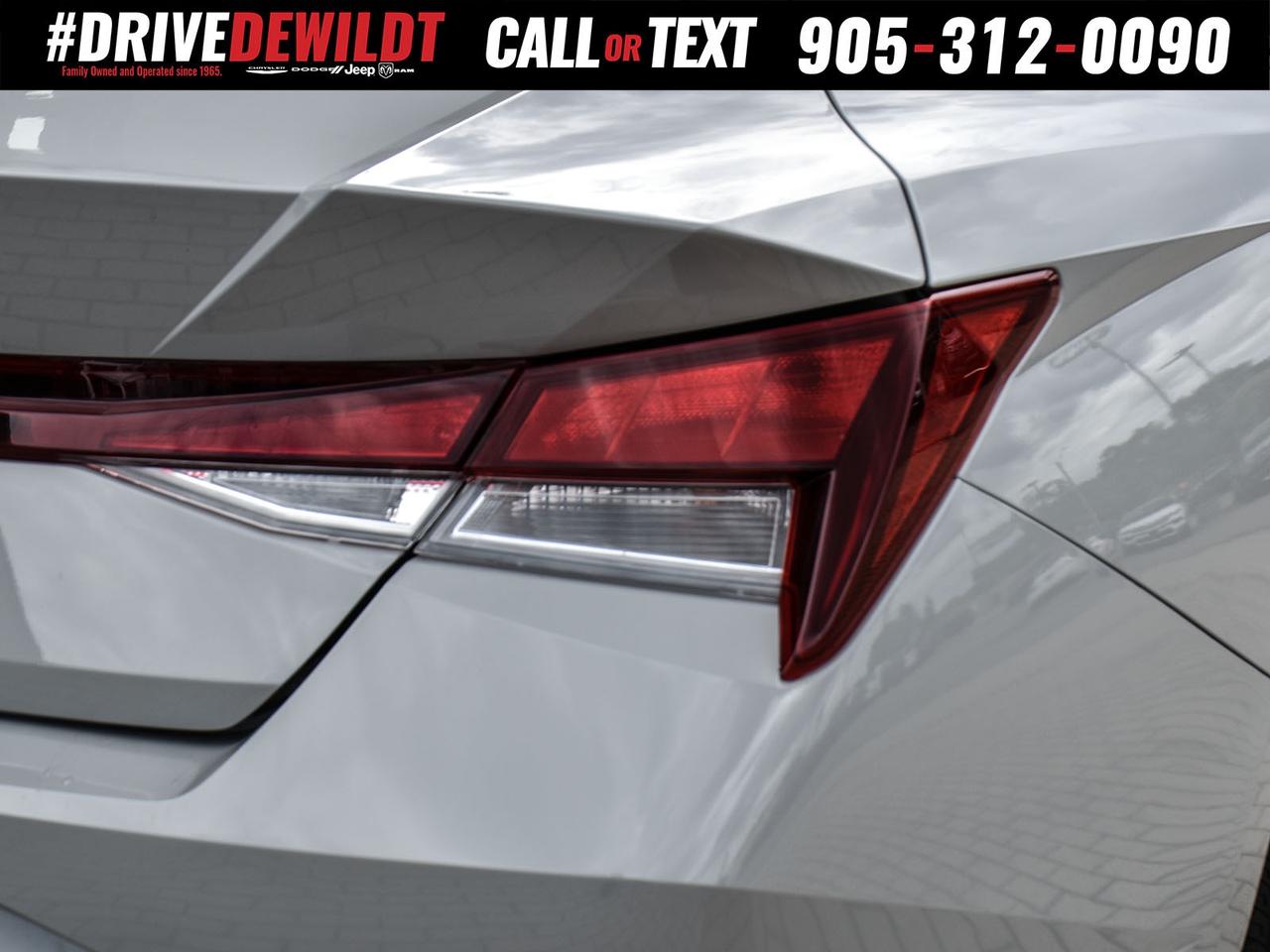 2021 Hyundai Elantra PREFFERED   SUNROOF   HEATED SEATS Photo