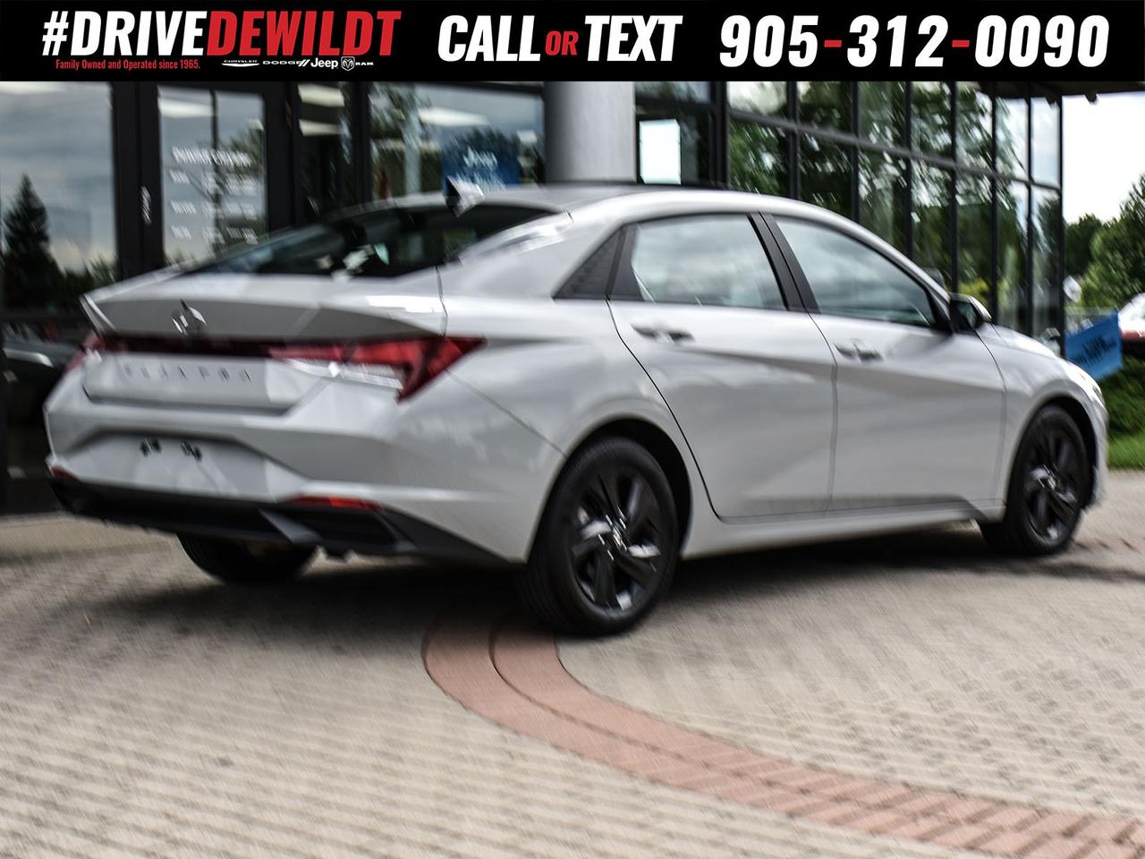 2021 Hyundai Elantra PREFFERED   SUNROOF   HEATED SEATS Photo