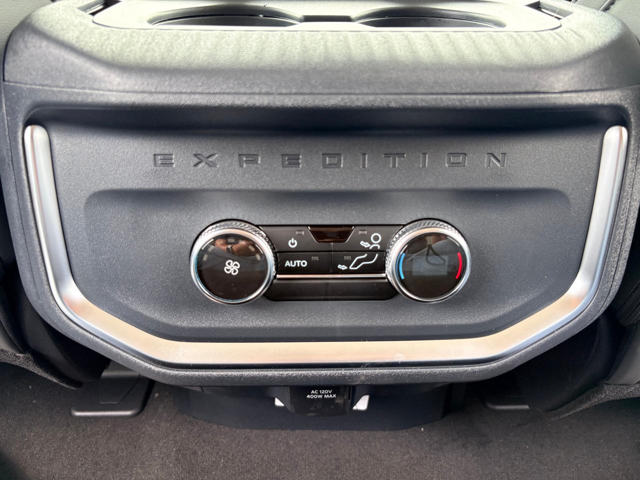 2026 Ford Expedition Max Active 4dr 4x4 Photo