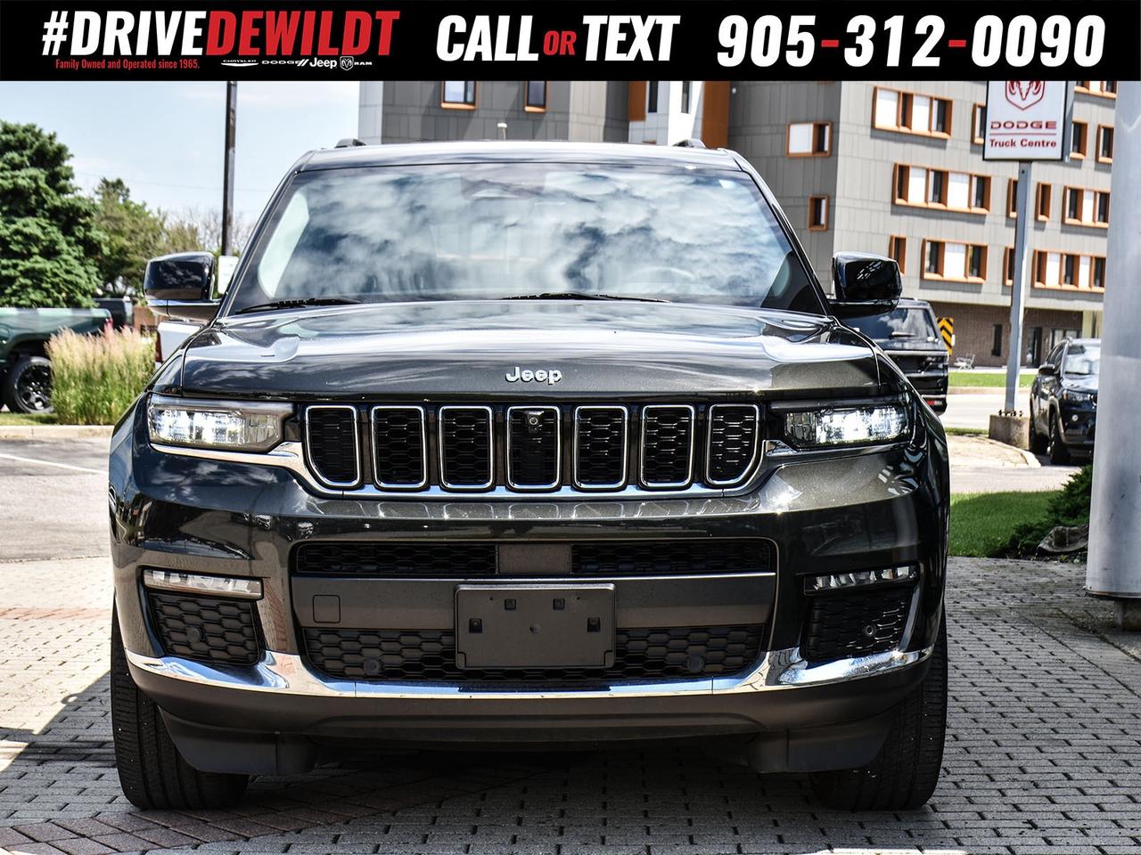 2023 Jeep Grand Cherokee L L   LIMITED   LUXURY TECH GRP   LEATHER SEATS Photo