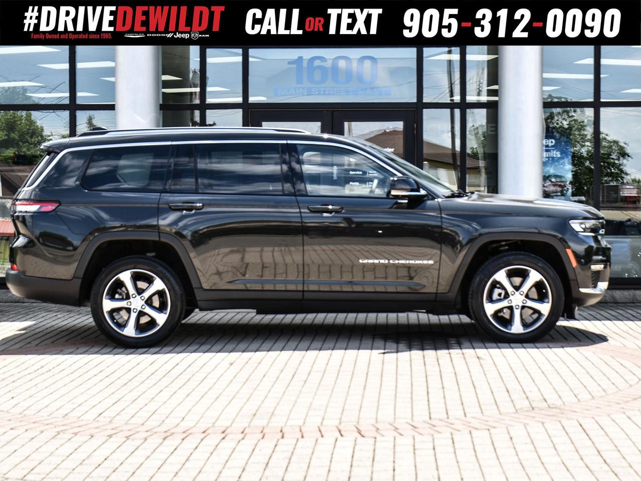 2023 Jeep Grand Cherokee L L   LIMITED   LUXURY TECH GRP   LEATHER SEATS Photo