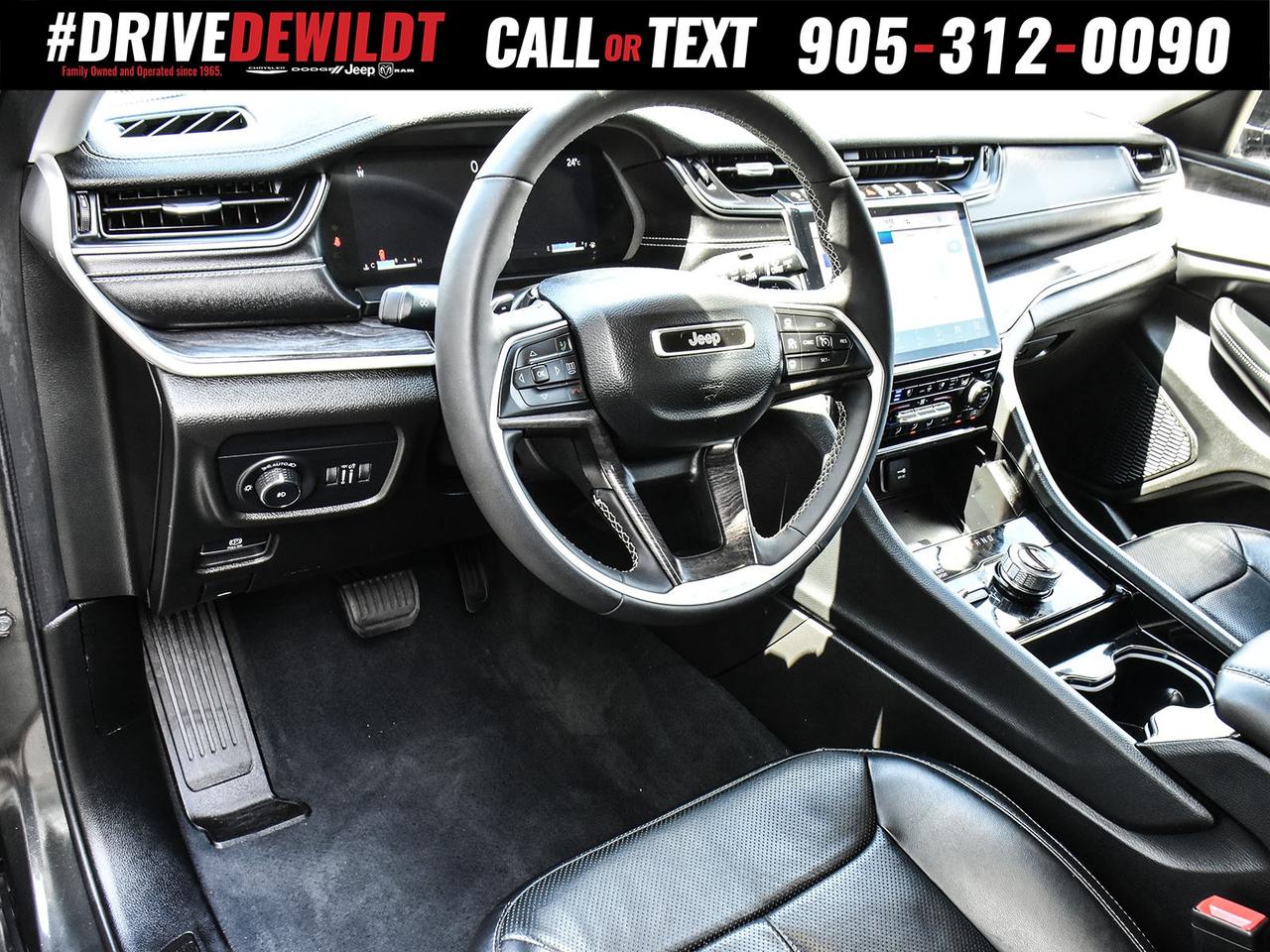 2023 Jeep Grand Cherokee L L   LIMITED   LUXURY TECH GRP   LEATHER SEATS Photo