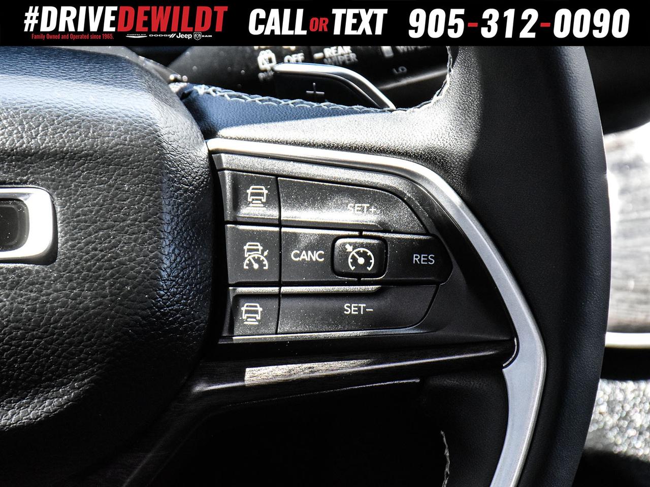 2023 Jeep Grand Cherokee L L   LIMITED   LUXURY TECH GRP   LEATHER SEATS Photo