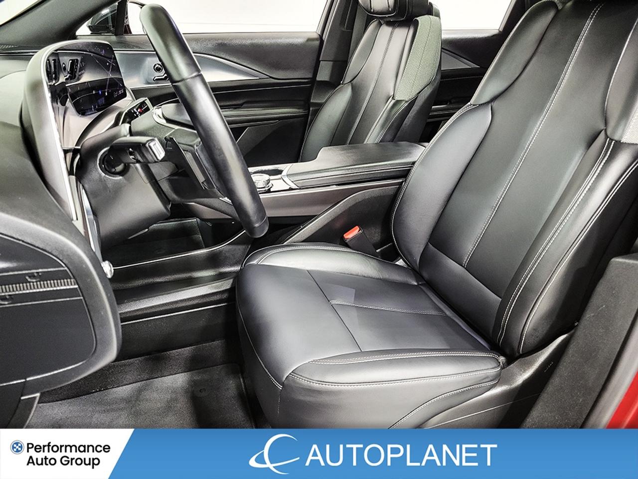 2024 Cadillac LYRIQ Tech, Electric, 494Km Range (est), Back Up Cam! Photo