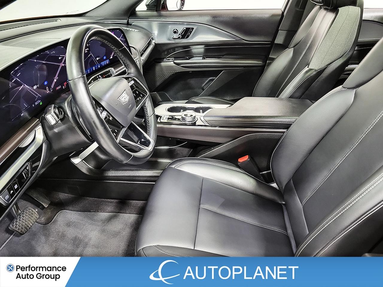 2024 Cadillac LYRIQ Tech, Electric, 494Km Range (est), Back Up Cam! Photo