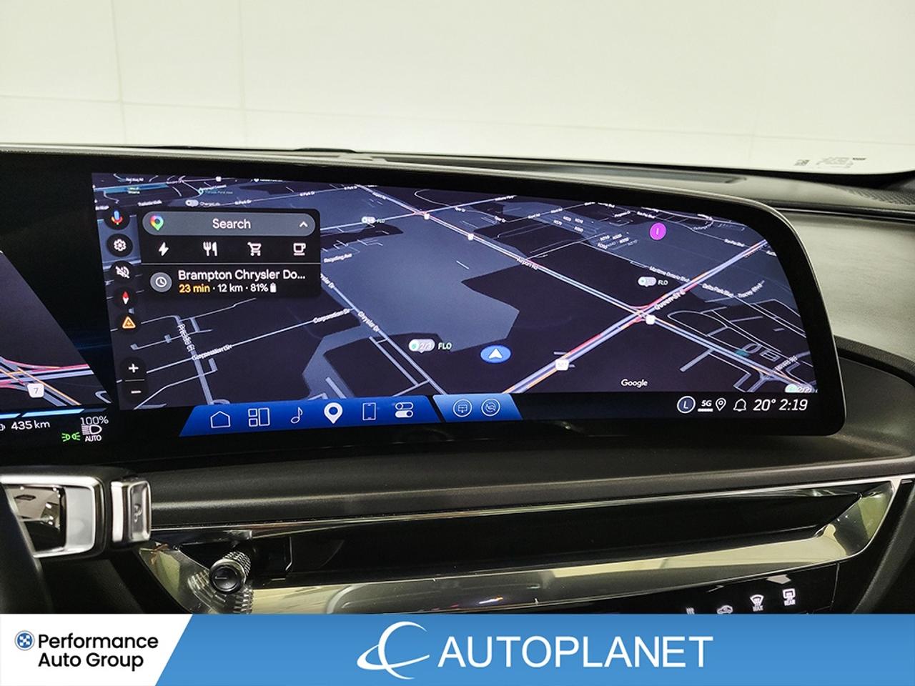 2024 Cadillac LYRIQ Tech, Electric, 494Km Range (est), Back Up Cam! Photo