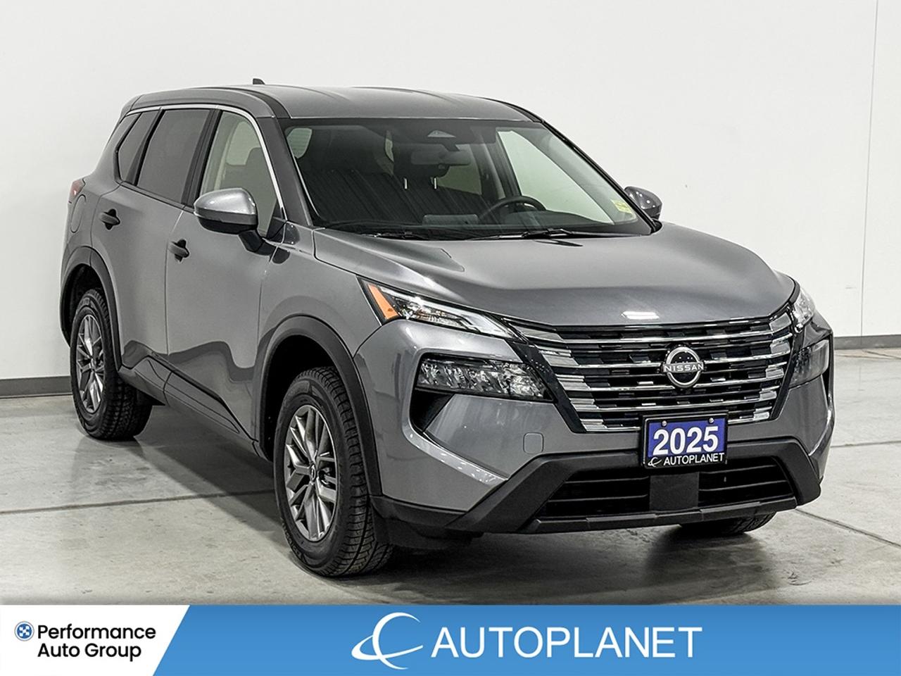 2025 Nissan Rogue S AWD, Back Up Cam, Heated Seats, Bluetooth! Photo
