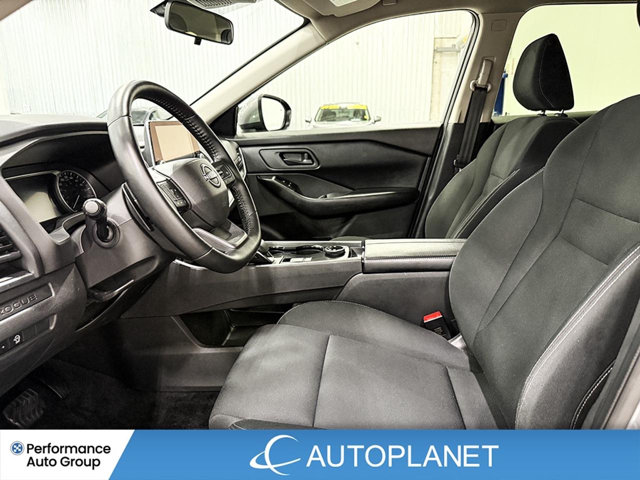 2025 Nissan Rogue S AWD, Back Up Cam, Heated Seats, Bluetooth! Photo