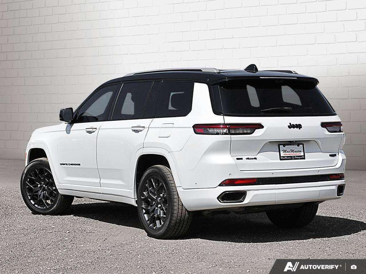 2023 Jeep Grand Cherokee SUMMIT RESERVE, 3.6L V6, AWD, ALLOYS, LEATHER 6-PASSENGER, CERTIFIED PREOWNED! Photo