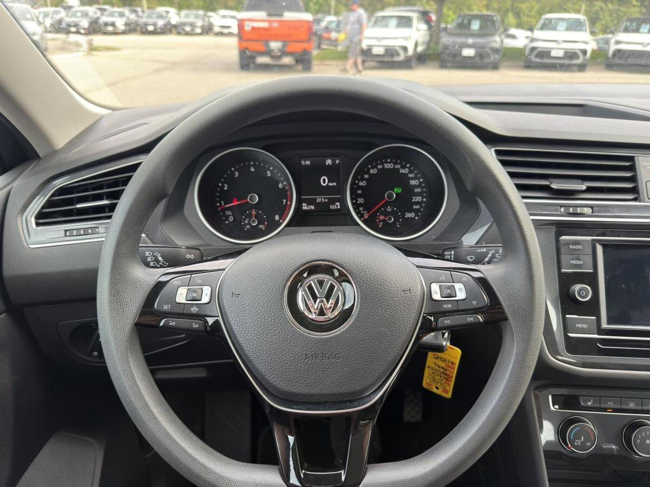 2020 Volkswagen Tiguan Trendline FWD Photo